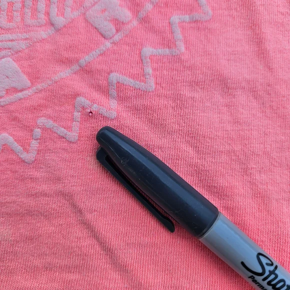 L.A. Gear Vintage Pink Cropped Graphic Tee One Size - Picture 10 of 12